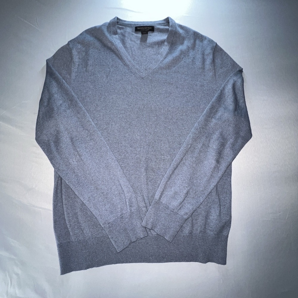 Banana Republic Luxury Blend Silk Cotton Cashmere V-Neck Sweater Mens Large Gray